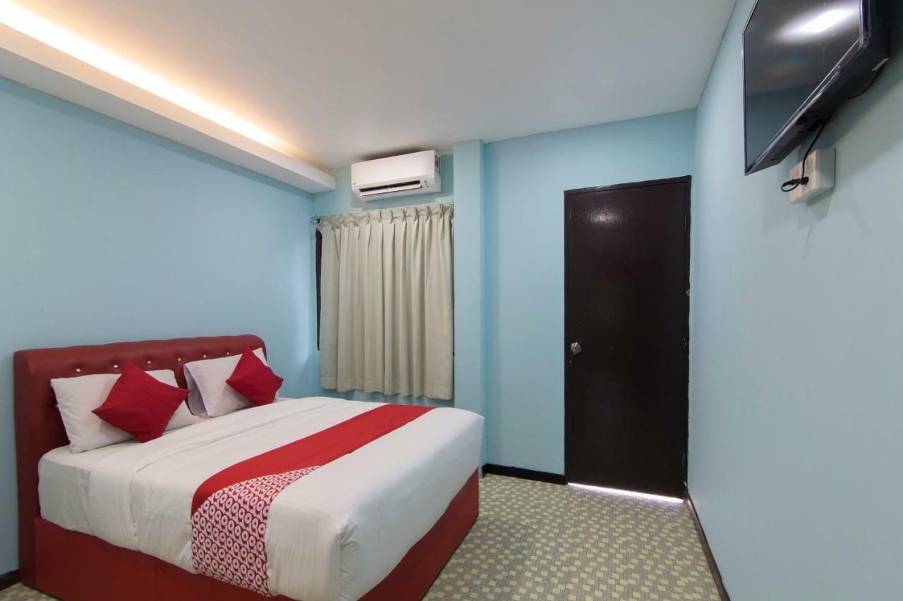 Oyo 1136 Pd Star Hotel Port Dickson Dış mekan fotoğraf