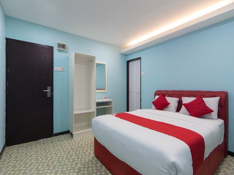 Oyo 1136 Pd Star Hotel Port Dickson Dış mekan fotoğraf